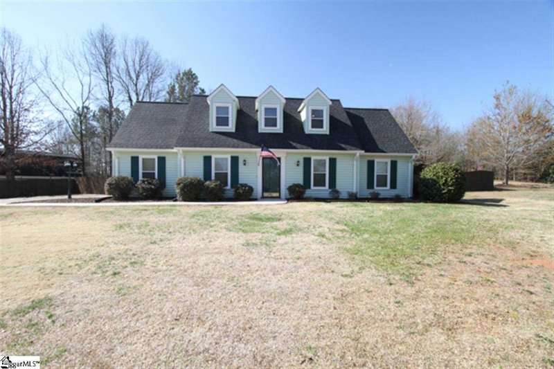 100 Williamsburg Way