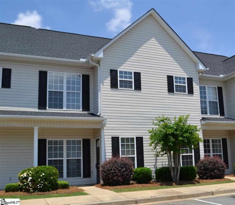 24 Ridgestone Circle