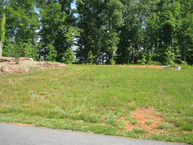 Property image 3 at 122 Crawford Lake Road, Easley, SC 29642