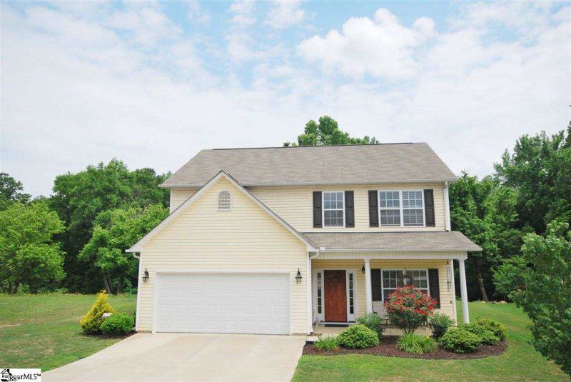 Property image 2 at 717 Shadow Dance Lane, Boiling Springs, SC 29316