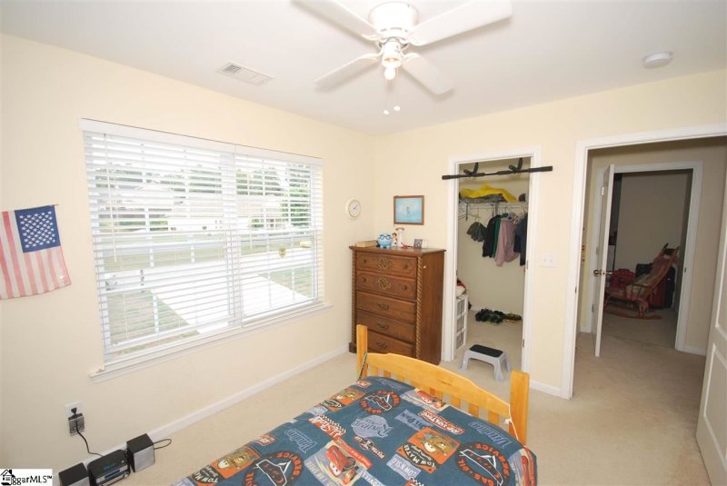 Property image 5 at 717 Shadow Dance Lane, Boiling Springs, SC 29316