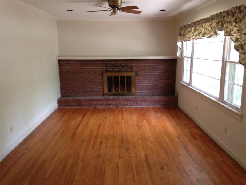 Property image 2 at 119 Forestdale Drive, Taylors, SC 29687