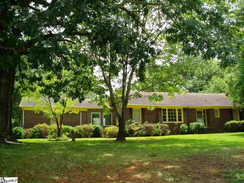 1109 N Franklin Road