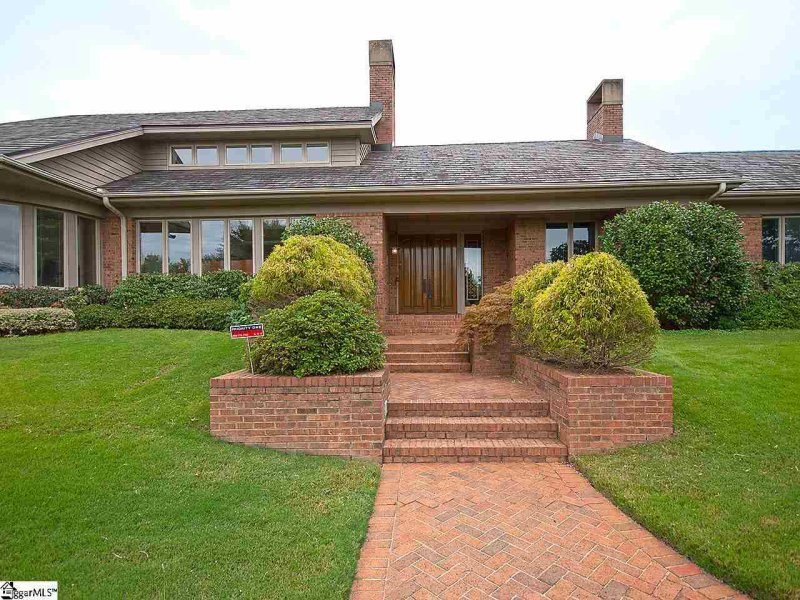 Property image 2 at 6 Darien Way, Greenville, SC 29615