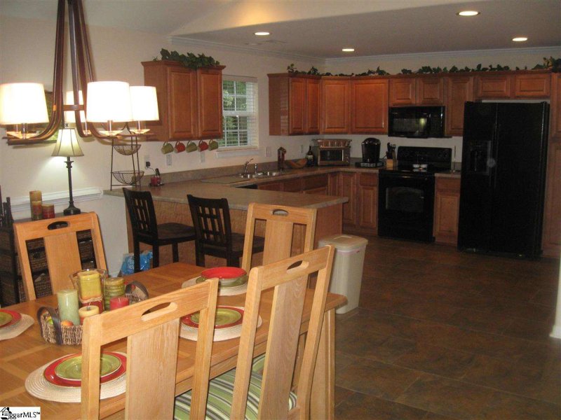 Property image 4 at 30 Prince William Court, Simpsonville, SC 29681