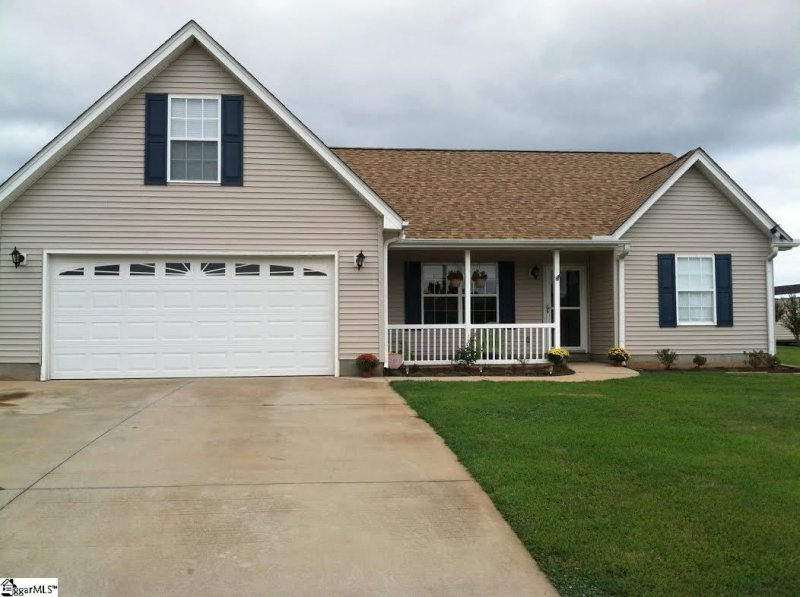 15 Country Knolls Drive