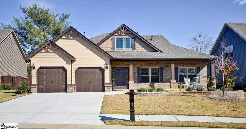 131 Notting Hill Lane