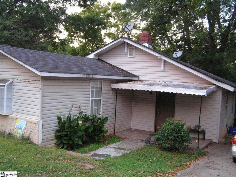 Property image 3 at 16 Highlawn Avenue, Greenville, SC 29611-2933