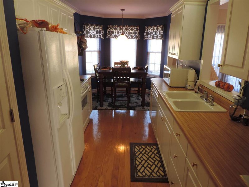 Property image 5 at 104 Royal Drive, Williamston, SC 29697