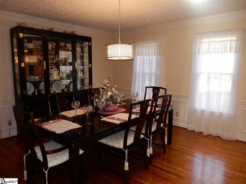 Property image 3 at 202 W Hackney Road, Greer, SC 29650