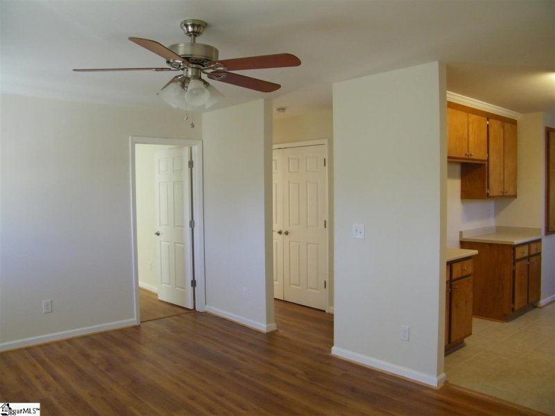 Property image 3 at 620 Ruddy Creek Circle, Greer, SC 29651