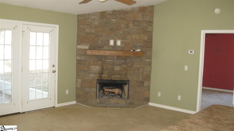 Property image 4 at 265 Jordan Springs Road, Duncan, SC 29334