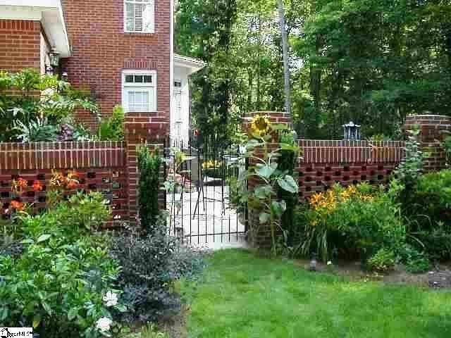 Property image 3 at 1220 Roe Ford Road, Greenville, SC 29617