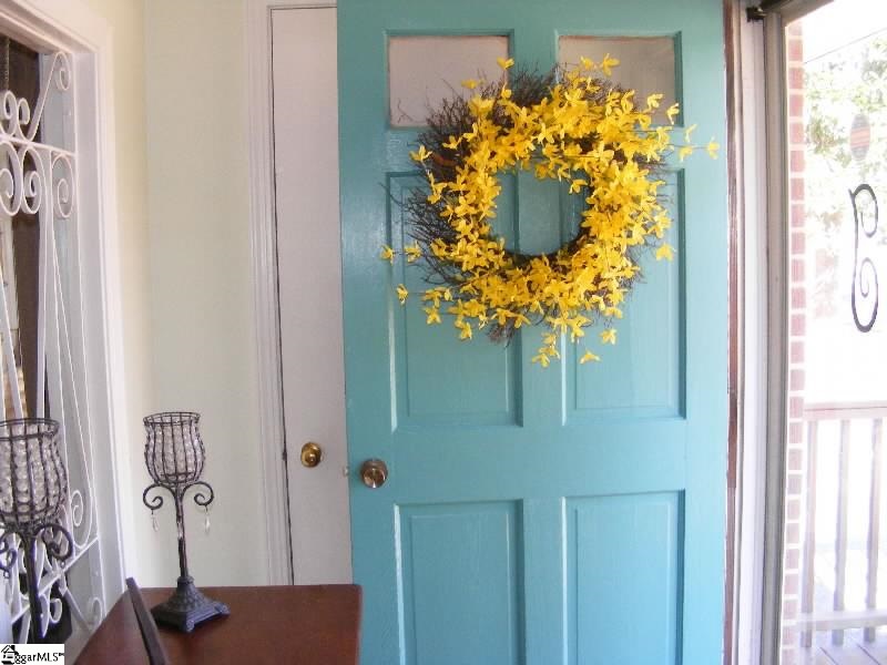 Property image 3 at 206 Crescent Drive, Laurens, SC 29360