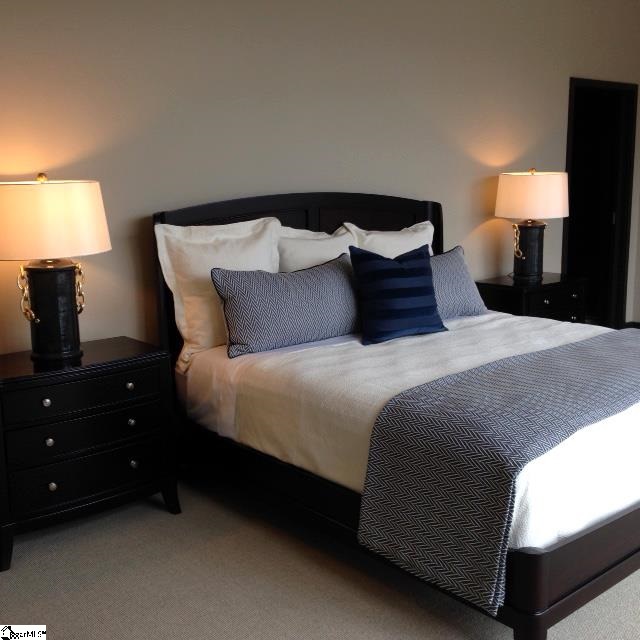 Property image 3 at 500 E McBee Avenue, Greenville, SC 29601