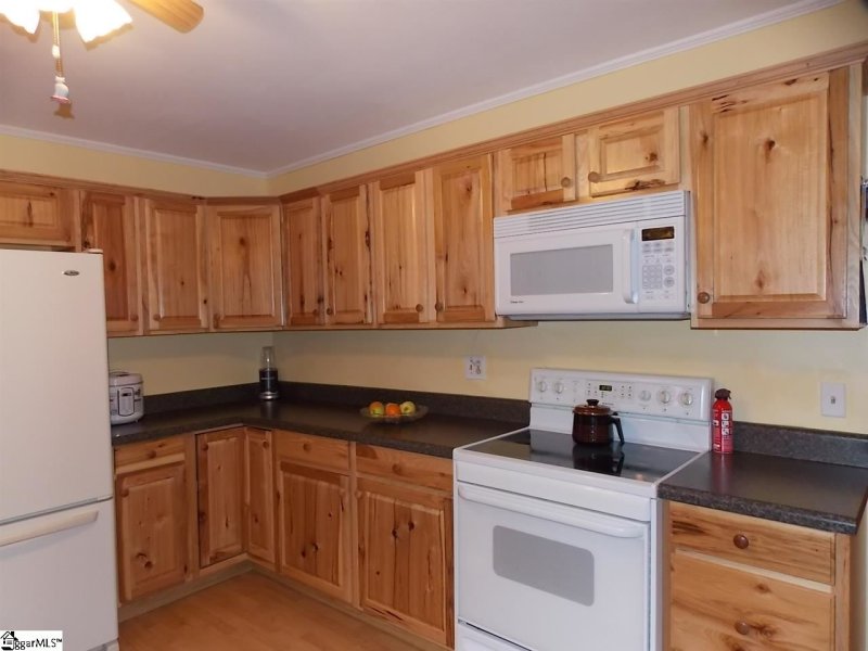 Property image 5 at 253 Clearview Circle, Travelers Rest, SC 29690