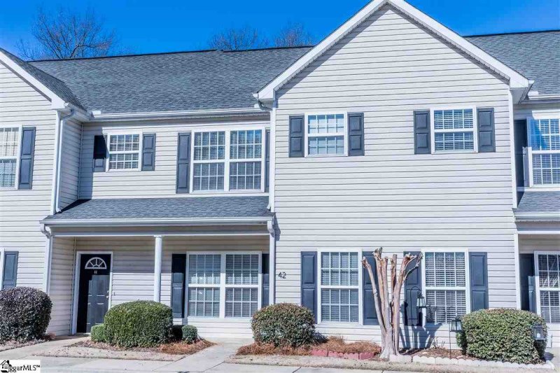 42 Ridgestone Circle