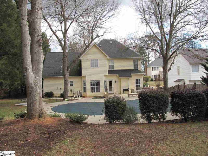 Property image 2 at 4 Grape Vine Court, Greenville, SC 29607