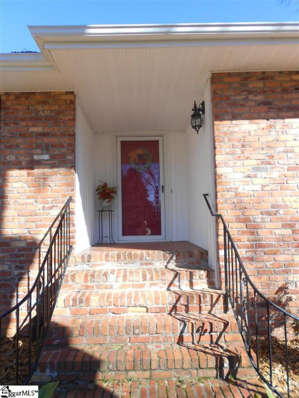 Property image 3 at 108 Mountain View Drive, Easley, SC 29640