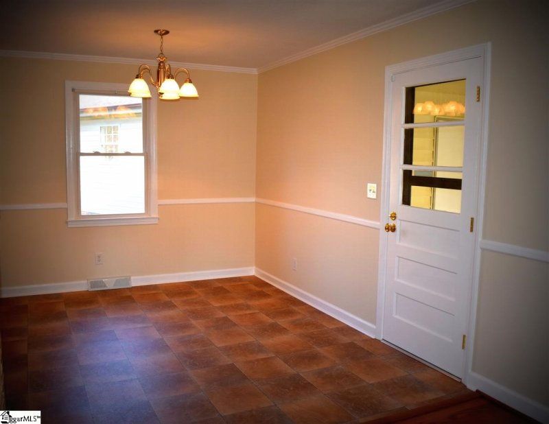 Property image 5 at 120 Holland Street, Simpsonville, SC 29681