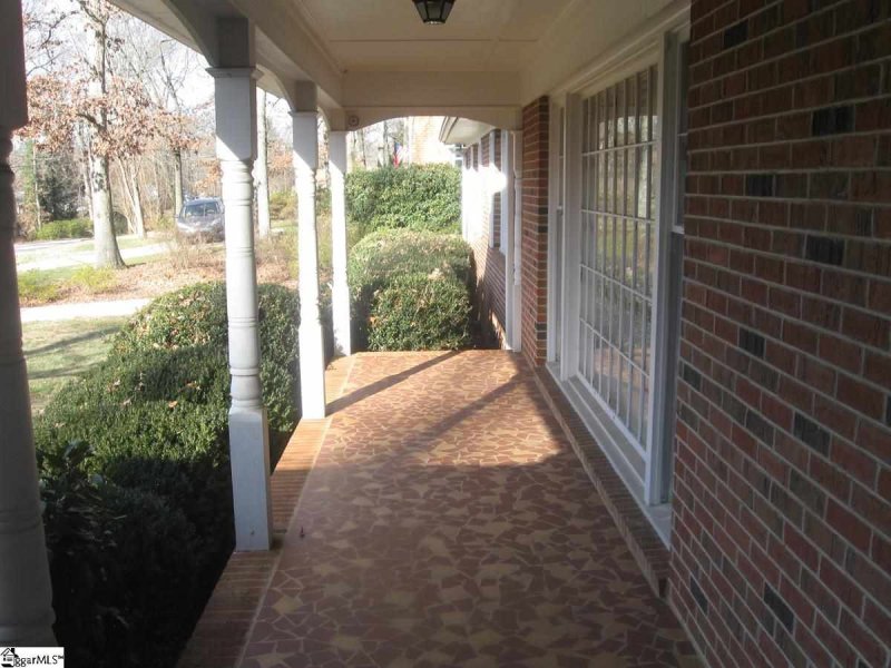 Property image 2 at 107 Stone Lake Drive, Greenville, SC 29609
