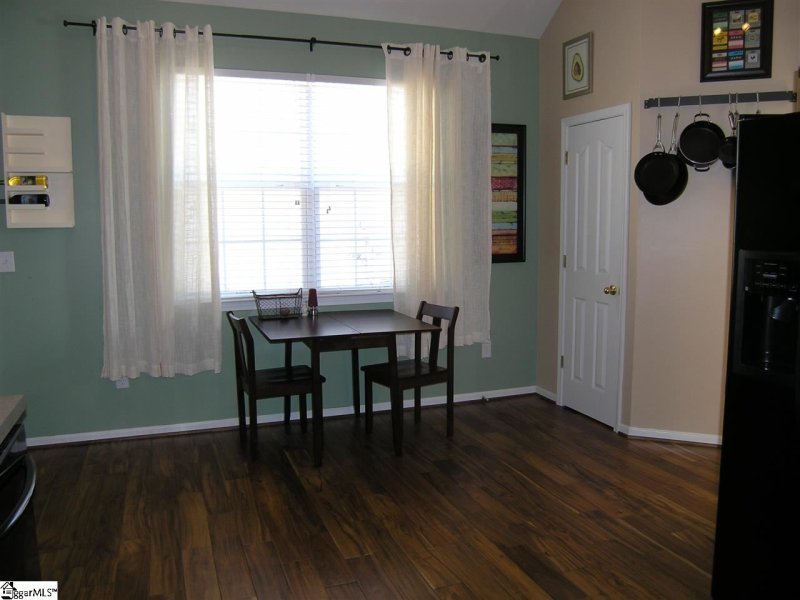 Property image 4 at 12 Slow Creek Drive, Simpsonville, SC 29681