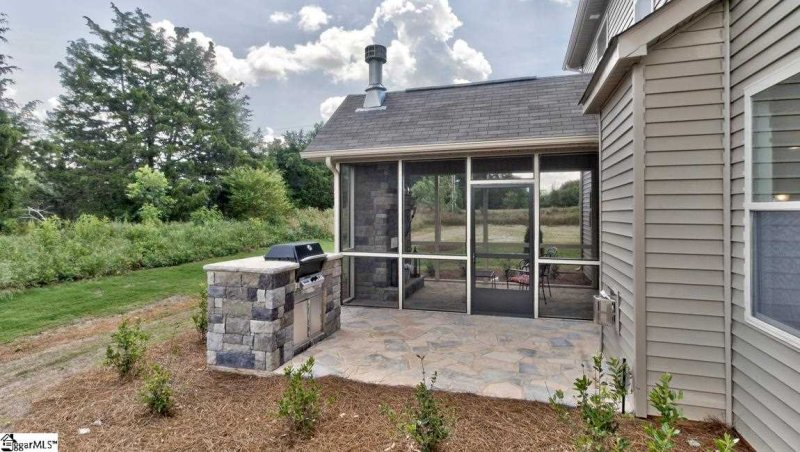 Property image 3 at 1001 Hillcrest Court, Anderson, SC 29621