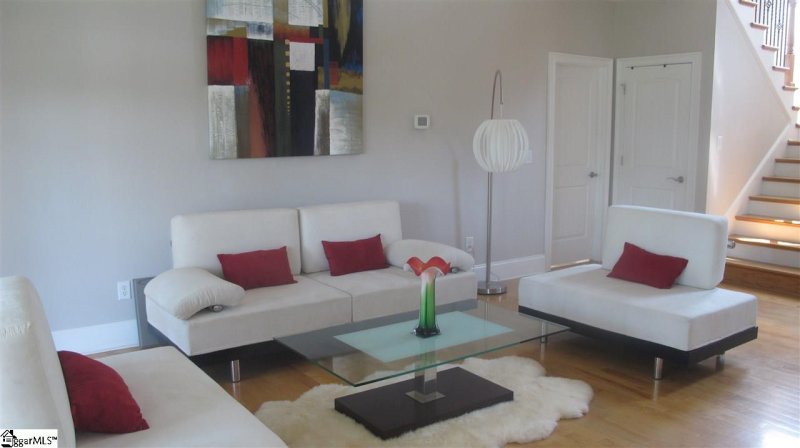 Property image 4 at 405 Park Ridge Circle, Greer, SC 29651