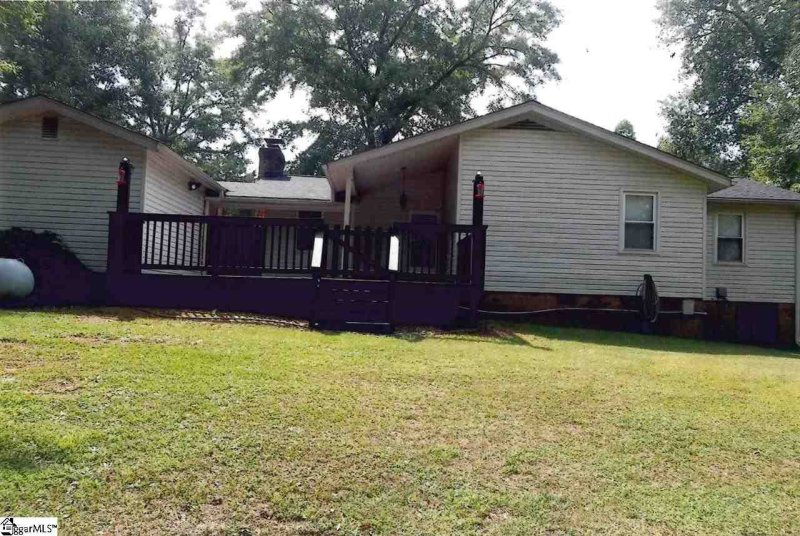 Property image 3 at 110 Country Glen, Pelzer, SC 29669