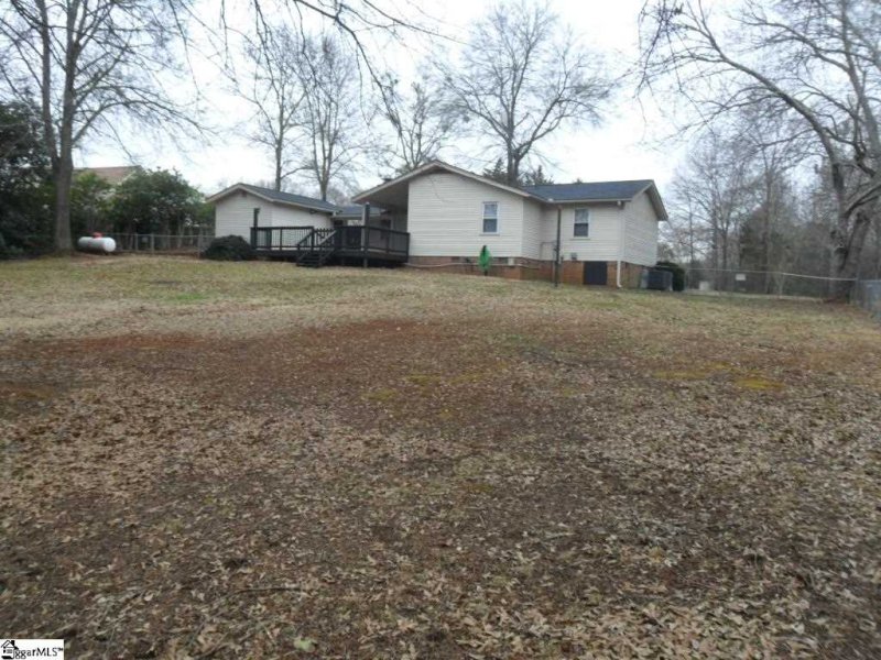 Property image 5 at 110 Country Glen, Pelzer, SC 29669