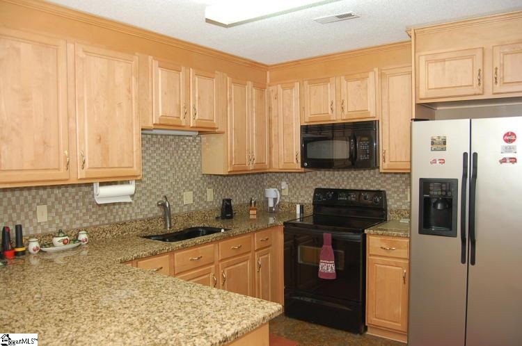 Property image 4 at 113 Cobblestone Court, Anderson, SC 29621