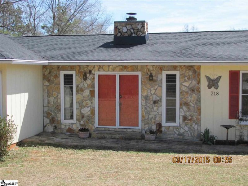 Property image 2 at 218 Tar Boulevard, Greenville, SC 29605