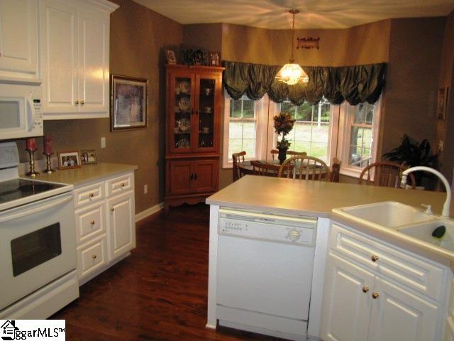 Property image 4 at 107 Deerpath Court, Greenville, SC 29617