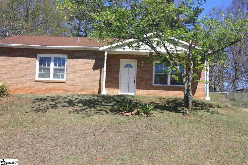 Property image 2 at 380 Vanderbilt Road, Spartanburg, SC 29301
