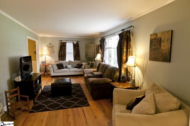 Property image 3 at 210 Lowndes Avenue, Greenville, SC 29607