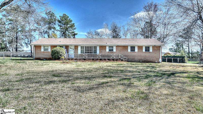 Property image 2 at 101 Carlton Drive, Mauldin, SC 29662