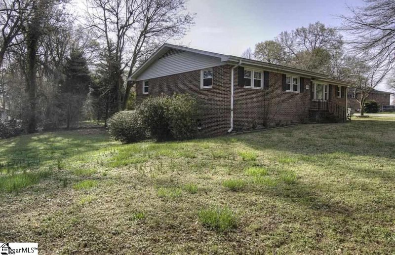 Property image 3 at 101 Lanier Lane, Mauldin, SC 29662