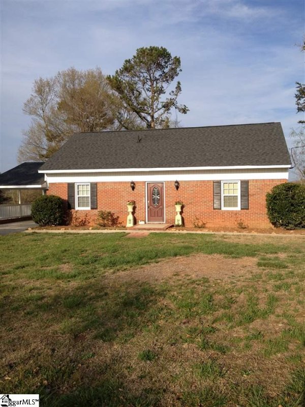 Property image 2 at 203 Sunset Drive, Easley, SC 29640