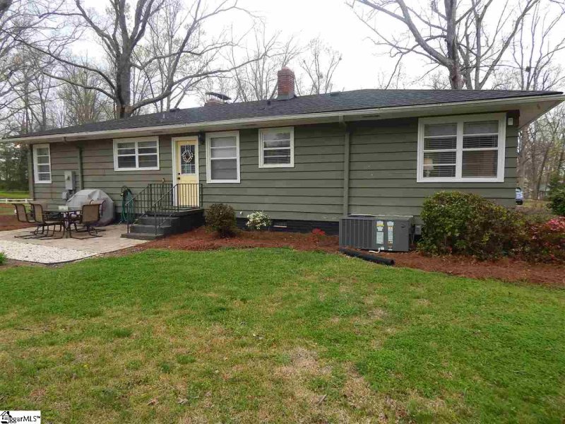 Property image 3 at 501 Rockmont Road, Greenville, SC 29615