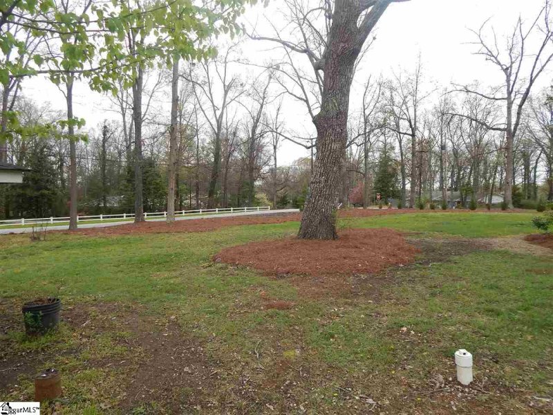 Property image 5 at 501 Rockmont Road, Greenville, SC 29615