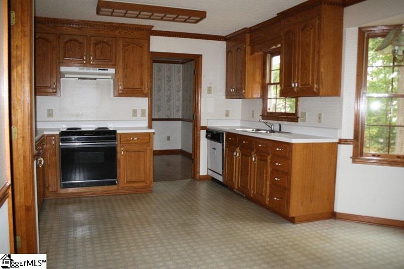 Property image 3 at 103 Aspen Court, Simpsonville, SC 29681