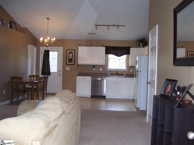 Property image 3 at 203 Redfern Court, Easley, SC 29640