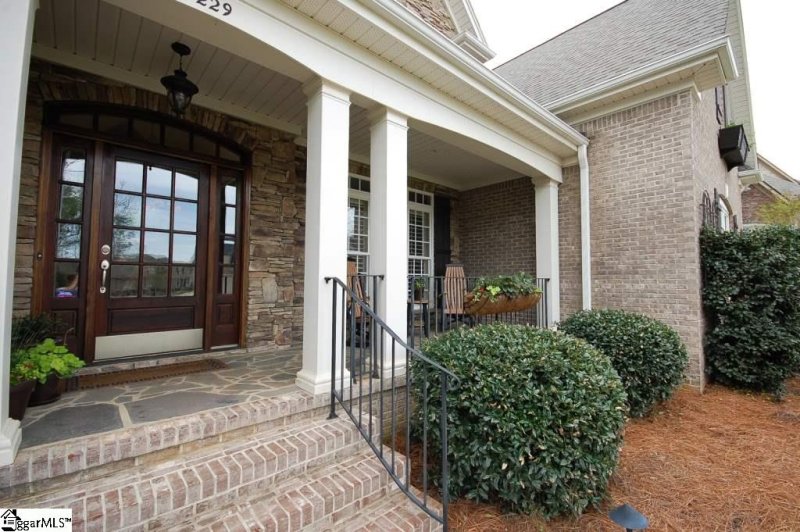 Property image 2 at 229 Glen Abbey Way, Greer, SC 29650