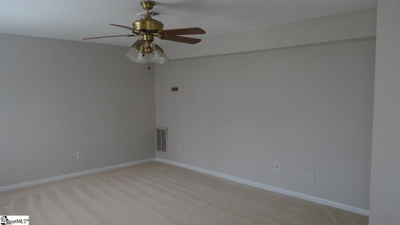 Property image 4 at 710 Hunts Bridge Road, Greenville, SC 29617