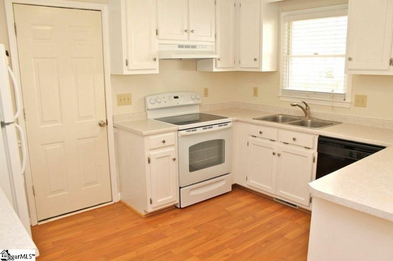 Property image 5 at 131 Stokes Road, Simpsonville, SC 29607