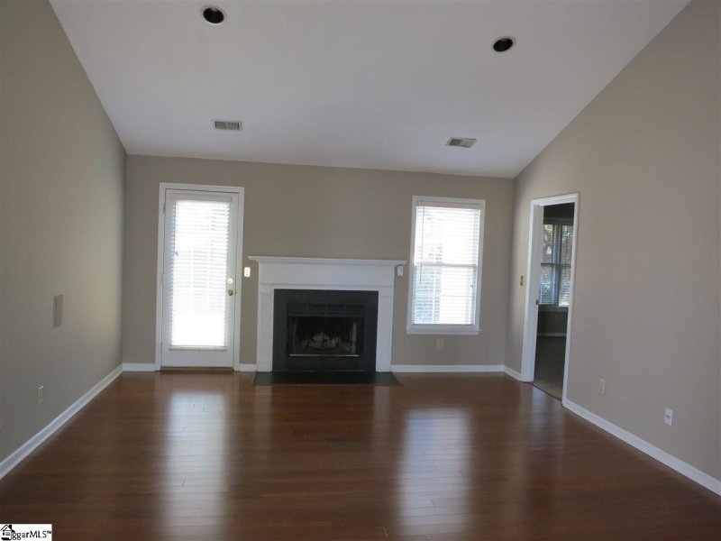 Property image 2 at 2001 Pelham, Greenville, SC 29615-4000