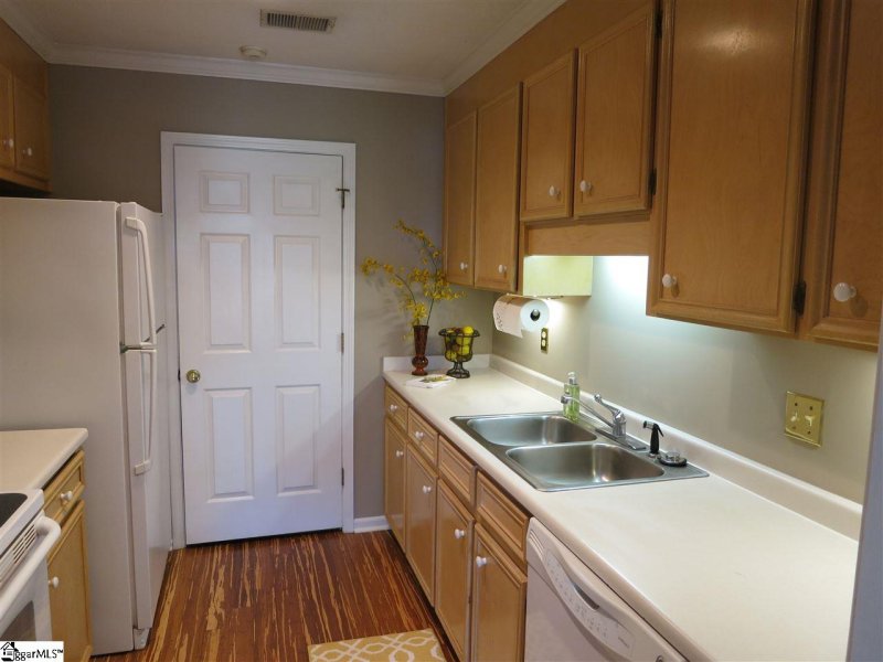 Property image 5 at 2001 Pelham, Greenville, SC 29615-4000