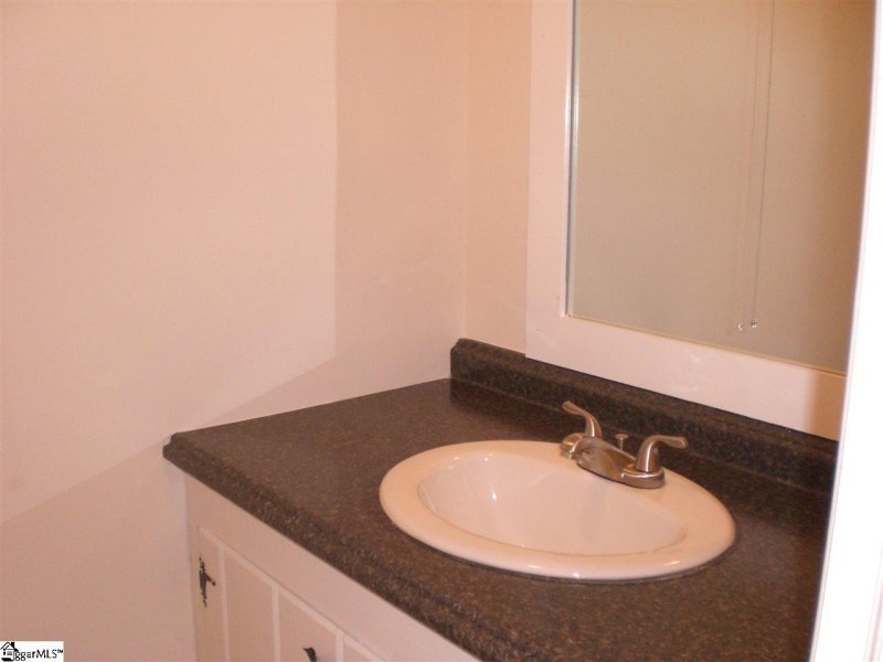 Property image 4 at 10 Annette Drive, Greenville, SC 29615