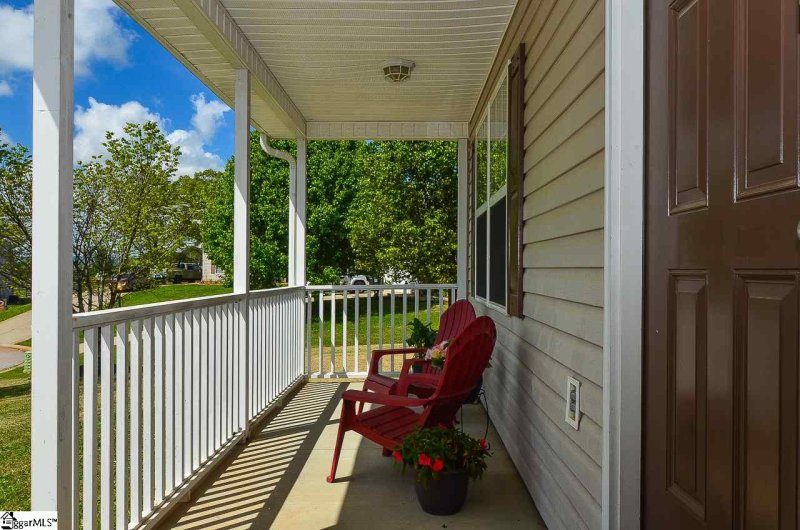 Property image 2 at 6 Rayland Place, Greer, SC 29651