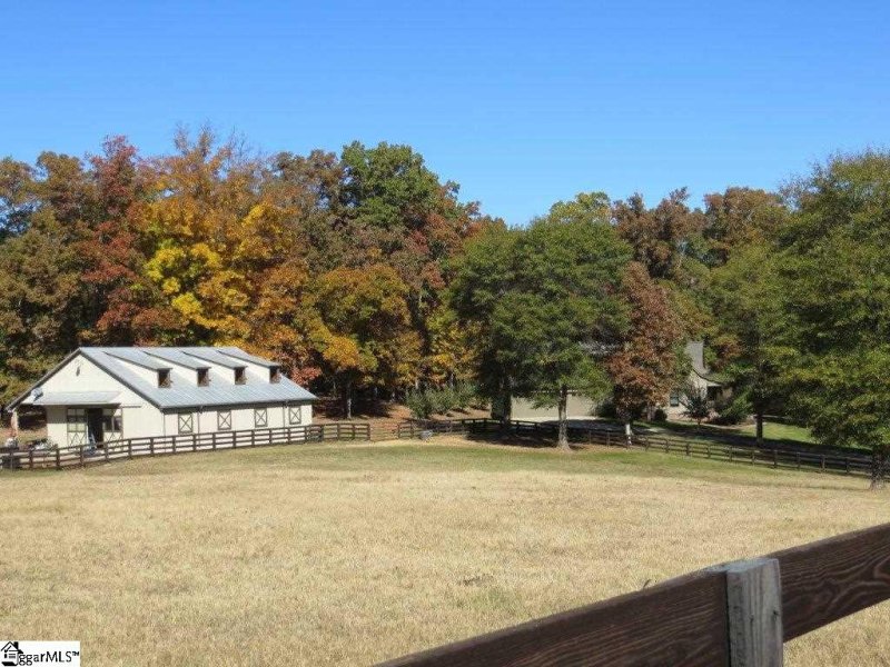 Property image 3 at 130 Greybridge Road, Pelzer, SC 29669